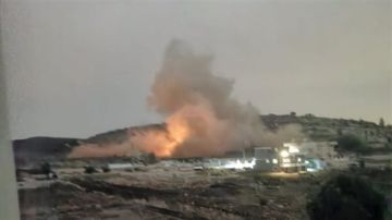 فجر اليوم: توغل في ميس الجبل وتفجير أحد المنازل