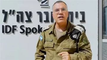 افيخاي ادرعي: يهاجم جيش الدفاع في هذه الاثناء بنى تحتية للحزب في جنوب لبنان. يتبع