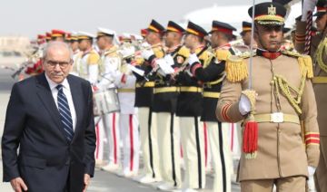 سلام وصل إلى مصر في زيارة سيتم خلالها توقيع عدد من الاتفاقيات المشتركة سلام وصل إلى مصر في زيارة سيتم خلالها توقيع عدد من الاتفاقيات المشتركة