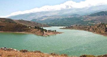 المصلحة الوطنية لنهر الليطاني تبدأ بتنظيف مجرى النهر في الحوض الأعلى