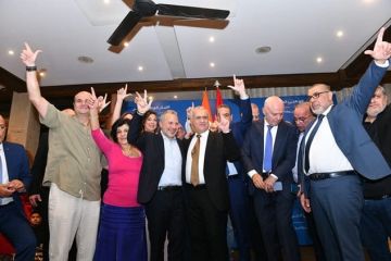 بالصور - عشاء هيئتا قضاء بيروت الاولى والثانية (بعدسة الزميل جورج فغالي)