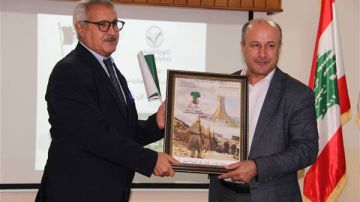 ثانوية السفير تستضيف القائم بأعمال سفارة الجزائر محمد بن شيخ احتفاء بذكرى الثورة المجيدة