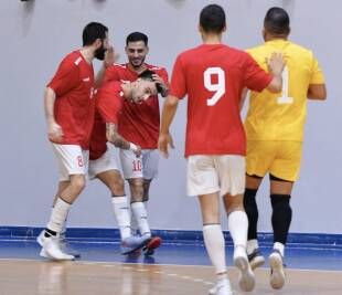 NSK يحافظ على صدارة دوري الفوتسال امام النجمة NSK يحافظ على صدارة دوري الفوتسال امام النجمة