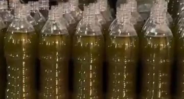 ضبط كميات من زيت مغشوش في داريا ضبط كميات من زيت مغشوش في داريا