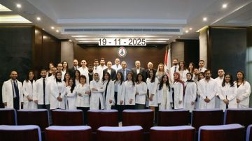 قسم اليمين لأطباء جدد في نقابة أطباء لبنان في بيروت