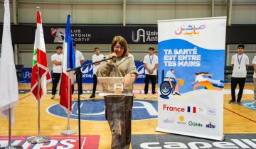 تنظيم المرحلة الأولى من برنامج السفارة الفرنسية المتعلق بالرياضة تنظيم المرحلة الأولى من برنامج السفارة الفرنسية المتعلق بالرياضة