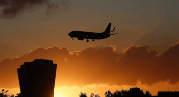 كان على متنها 119 راكبا مسافر أجبر طائرة على الهبوط إضطراريا إليكم ما حصل كان على متنها 119 راكبا مسافر أجبر طائرة على الهبوط إضطراريا إليكم ما حصل