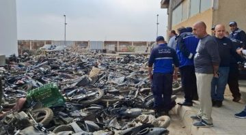 بلدية زحلة- المعلقة أتلفت نحو 170 دراجة نارية غير شرعية في أرض مسلخ زحلة سابقا