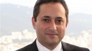 انتهاء جلسة الاستجواب.. القاضي بيطار يخرج حرا! انتهاء جلسة الاستجواب.. القاضي بيطار يخرج حرا!