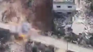 الجيش الإسرائيلي: قتلنا عنصرين من الحزب خلال أقل من ساعة الجيش الإسرائيلي: قتلنا عنصرين من الحزب خلال أقل من ساعة