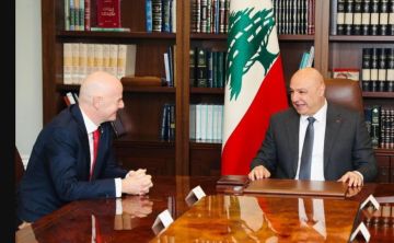 انتقادات واسعة لمنح رئيس الفيفا جياني إنفانتينو الجنسية اللبنانية انتقادات واسعة لمنح رئيس الفيفا جياني إنفانتينو الجنسية اللبنانية