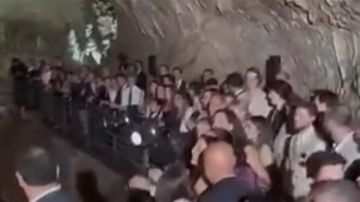 فضيحة مغارة جعيتا: مشهد كاد أن يصبح حادثة مأسوية