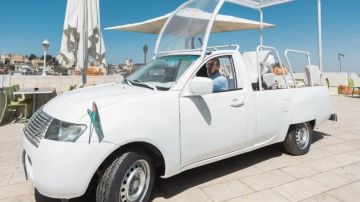 مركبة الأمل... سيارة البابا فرنسيس جاهزة لأطفال غزة!