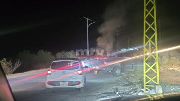 بالفيديو: قطعوا الطريق بعد ضبط شاحناتهم تهرب إلى سوريا