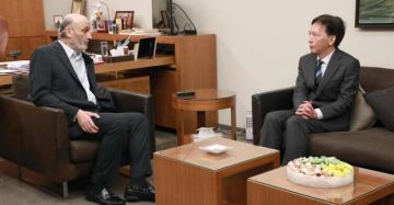 جعجع استقبل سفير اليابان في زيارة وداعية وتناولا المستجدات المحلية والإقليمية والدولية