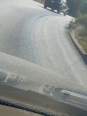 النشرة: تسرب مادة المازوت على طريق الخردلي النشرة: تسرب مادة المازوت على طريق الخردلي