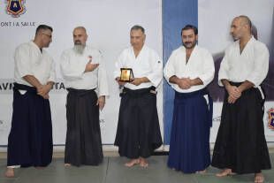 دورة تدريبية مكثفة في الأيكيدو لنادي مون لاسال