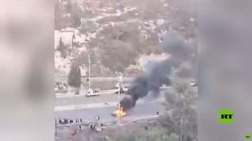 جنوب لبنان.. استهداف سيارة على الطريق الرابط بين مدينتي صور وصيدا