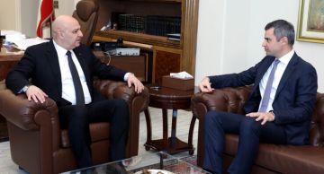 طوني فرنجية زار الرئيس عون: كفي تهويلا بالتصعيد وما تقوم به الدولة والجيش أكثر من ممتاز طوني فرنجية زار الرئيس عون: كفي تهويلا بالتصعيد وما تقوم به الدولة والجيش أكثر من ممتاز