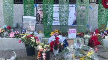 بالصور: نصب تذكاري في موقع مقتل عنصري الحرس بأميركا