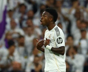 استفتاء.. جماهير ريال مدريد تطالب برحيل فينيسيوس