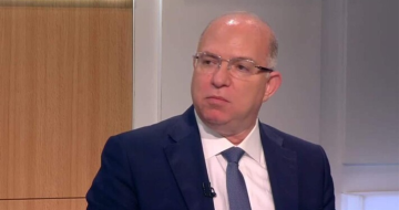 حيدر: استراتيجية وزارة العمل تقوم على تمكين الشباب وتشجيعهم على الاستثمار داخل وطنهم حيدر: استراتيجية وزارة العمل تقوم على تمكين الشباب وتشجيعهم على الاستثمار داخل وطنهم