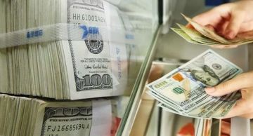 تصفية المصارف وشطب الودائع لإنقاذ الدولة.. خبراء يحذرون عبر هنا لبنان من قانون الفجوة المالية بصيغته المطروحة! تصفية المصارف وشطب الودائع لإنقاذ الدولة.. خبراء يحذرون عبر هنا لبنان من قانون الفجوة المالية بصيغته المطروحة!