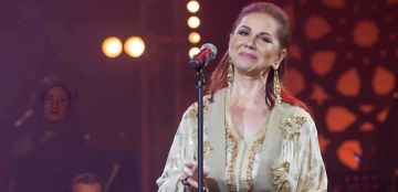 ميادة الحناوي تكشف الحقيقة كاملة حول تقنيات الذكاء الاصطناعي في حفلتها الأخيرة ميادة الحناوي تكشف الحقيقة كاملة حول تقنيات الذكاء الاصطناعي في حفلتها الأخيرة