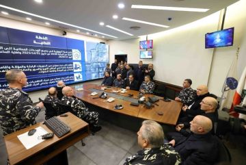 الرئيس عون يتفقد غرف العمليات الأمنية لمواكبة إجراءات حفظ الاستقرار ليلة رأس السنة: للتشدد في قمع مخالفات اطلاق النار ابتهاجا