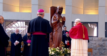 بالصور قداسة البابا من بازيليك سيدة لبنان حريصا: انتم مسؤولون عن الرجاء