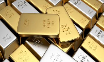 الذهب يحلق عالميا . كم بلغ سعر الأونصة؟