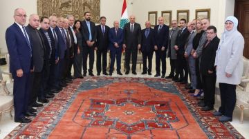 الرئيس عون: هناك إعادة نظر برواتب القطاع العام