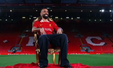 سلوت يوجه انتقادا حادا لصلاح بعد تصريحاته الأخيرة