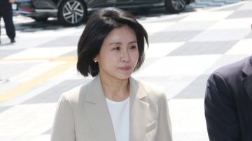 كوريا الجنوبية.. الادعاء العام يطالب بسجن السيدة الأولى السابقة 15 عاما بتهم الرشوة