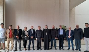 البزري استقبل لجنة النشاطات في بلدية صيدا والأب فرنسيس لبحث التحضيرات للقرية الميلادية