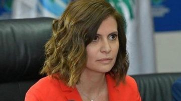 ندى البستاني لحاصباني: بدكن وفيكن تعتموا البلد ليستفيدوا المولدات