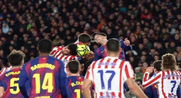 برشلونة يتجاوز أتليتيكو مدريد برشلونة يتجاوز أتليتيكو مدريد