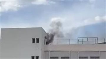 بالفيديو: إخلاء تلامذة جراء حريق في منظومة الطاقة الشمسية داخل مدرسة