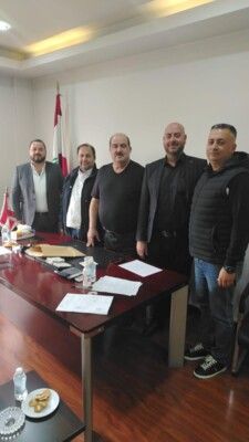 رؤساء بلديات قرى شرق زحلة قاموا بزيارة لرئيس اتحاد بلديات القضاء تضامنا واستنكارا لتصرفات جورج عقيص رؤساء بلديات قرى شرق زحلة قاموا بزيارة لرئيس اتحاد بلديات القضاء تضامنا واستنكارا لتصرفات جورج عقيص