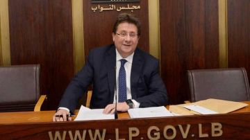 لجنة المال تقر اعتمادات للتعليم وتعديلات للمتقاعدين وتؤجل بحث ملف الدفاع المدني لجنة المال تقر اعتمادات للتعليم وتعديلات للمتقاعدين وتؤجل بحث ملف الدفاع المدني