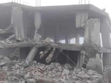 النشرة: قوة إسرائيلية فجرت منزلا في أطراف ميس الجيل فجرا النشرة: قوة إسرائيلية فجرت منزلا في أطراف ميس الجيل فجرا