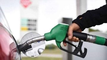 انخفاض أسعار البنزين والمازوت... كيف أصبحت؟ انخفاض أسعار البنزين والمازوت... كيف أصبحت؟