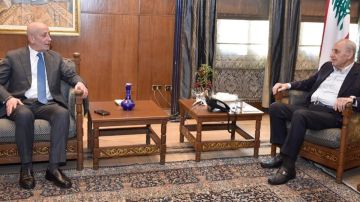 بري عرض للمستجدات مع اندريه رحال واستقبل المفتي طالب