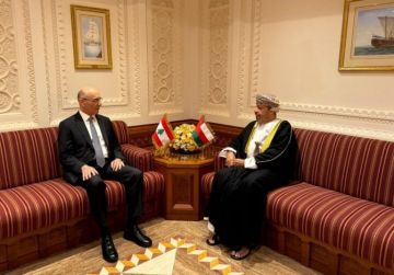 الحجار يلتقي نظيره العماني خطوة على طريق تمتين للعلاقات بين البلدين الحجار يلتقي نظيره العماني خطوة على طريق تمتين للعلاقات بين البلدين