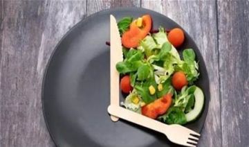 كيف يحافظ توقيت الغداء على نشاط الجسم طوال اليوم؟