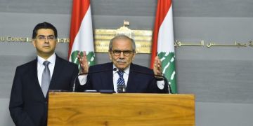 سلام بعد جلسة مجلس الوزراء: اقرار مشروع قانون الانتظام المالي كان ضروريا لوقف تآكل اموال المودعين ولاستعادة الثقة بالبلد