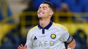 هدف من نوع آخر لـ  صاروخ ماديرا .. رونالدو سجل بكل الطرق حتى بظهره! (فيديو)