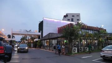 بريما سنتر في أبيدجان يتألق بزينة الأعياد ويستقطب آلاف الزوار! بريما سنتر في أبيدجان يتألق بزينة الأعياد ويستقطب آلاف الزوار!