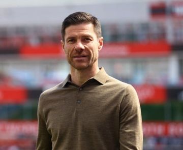 مع تزايد الضعوط.. كيف علق ألونسو على الخسارة من سيتي؟