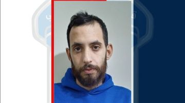 تعميم صورة موقوف... أقدم على سرقة بطريقة احتيالية! تعميم صورة موقوف... أقدم على سرقة بطريقة احتيالية!